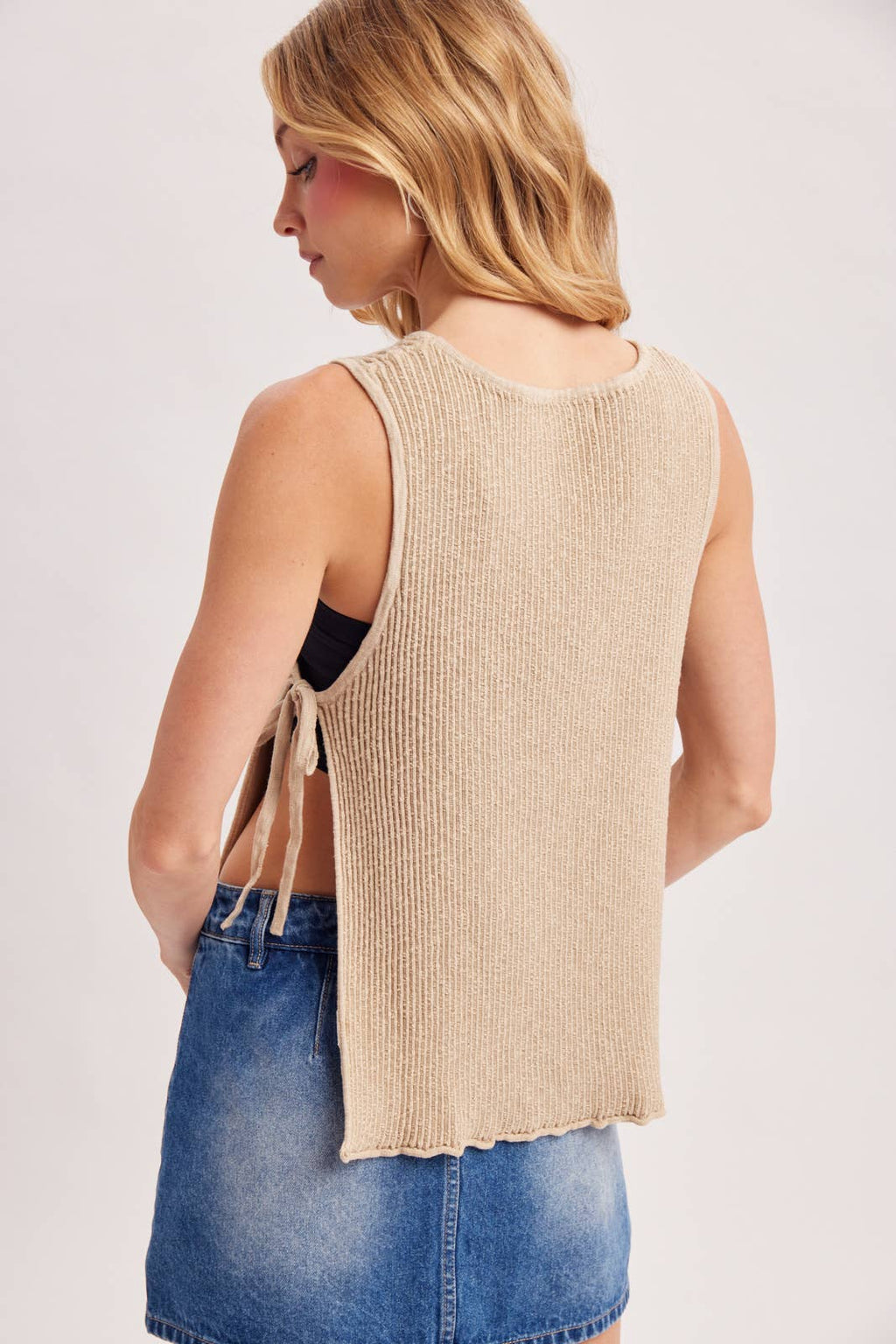 Ribbed Knit Open-side Top