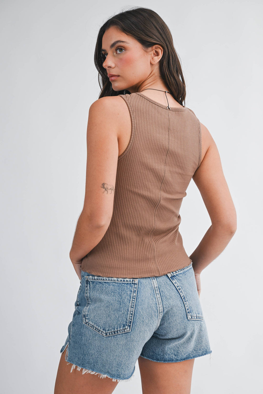 8636HN Ribbed Scoop Neck Tank Top