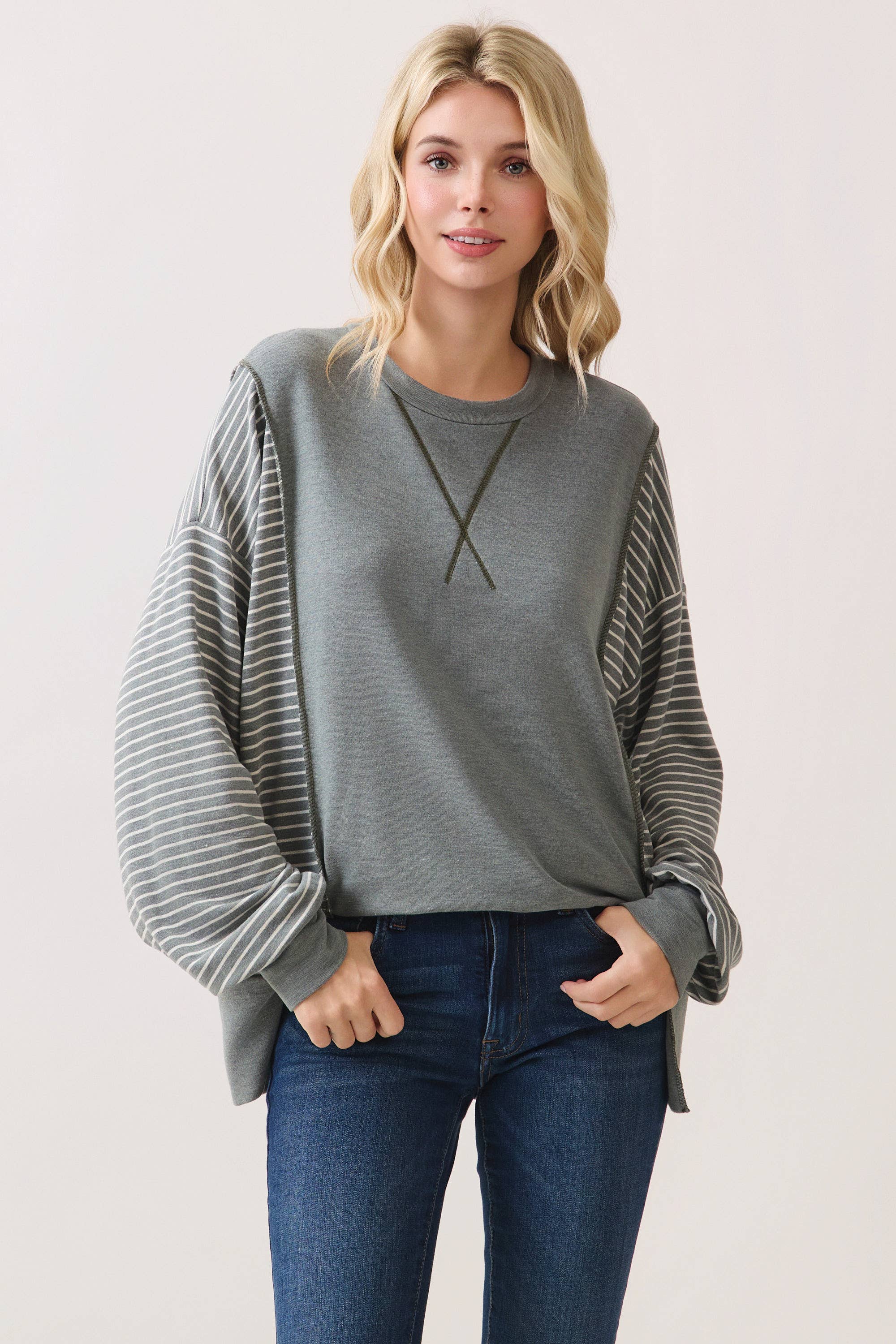 Stripe Contrast Pullover Top T6114