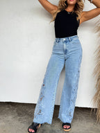 2ND CUT- FLORAL CHARM WIDE LEG JEAN
