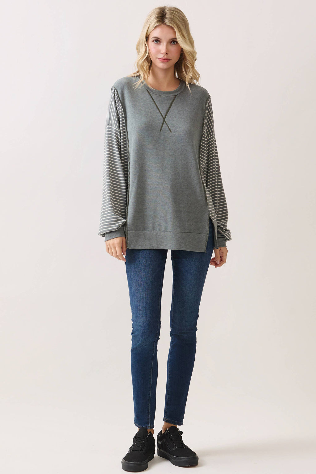 Stripe Contrast Pullover Top T6114